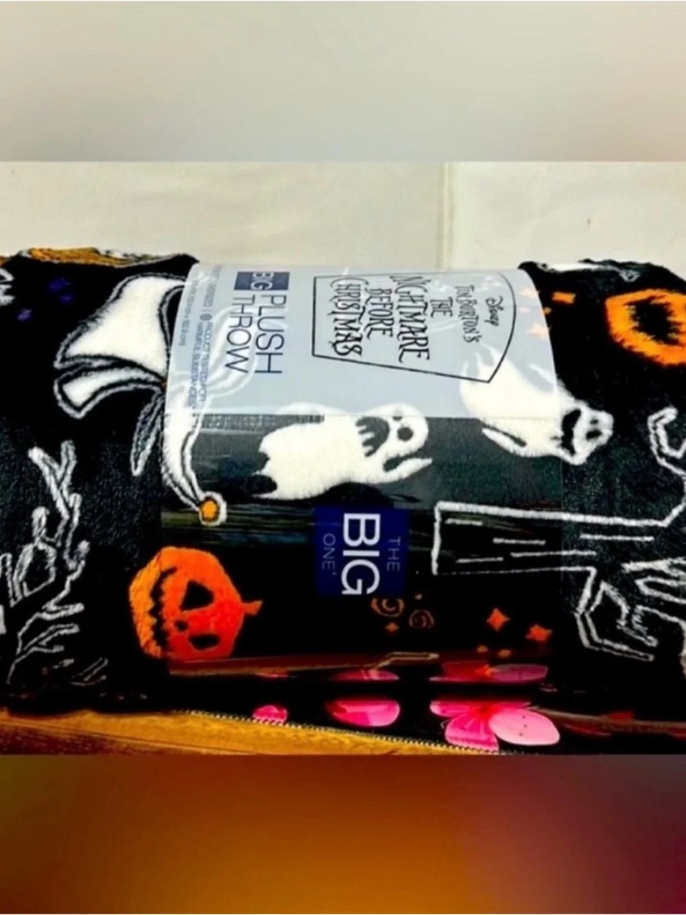 DISNEY NIGHTMARE BEFORE CHRISTMAS PLUSH FLEECE THROW BLANKET JACK & SALLY